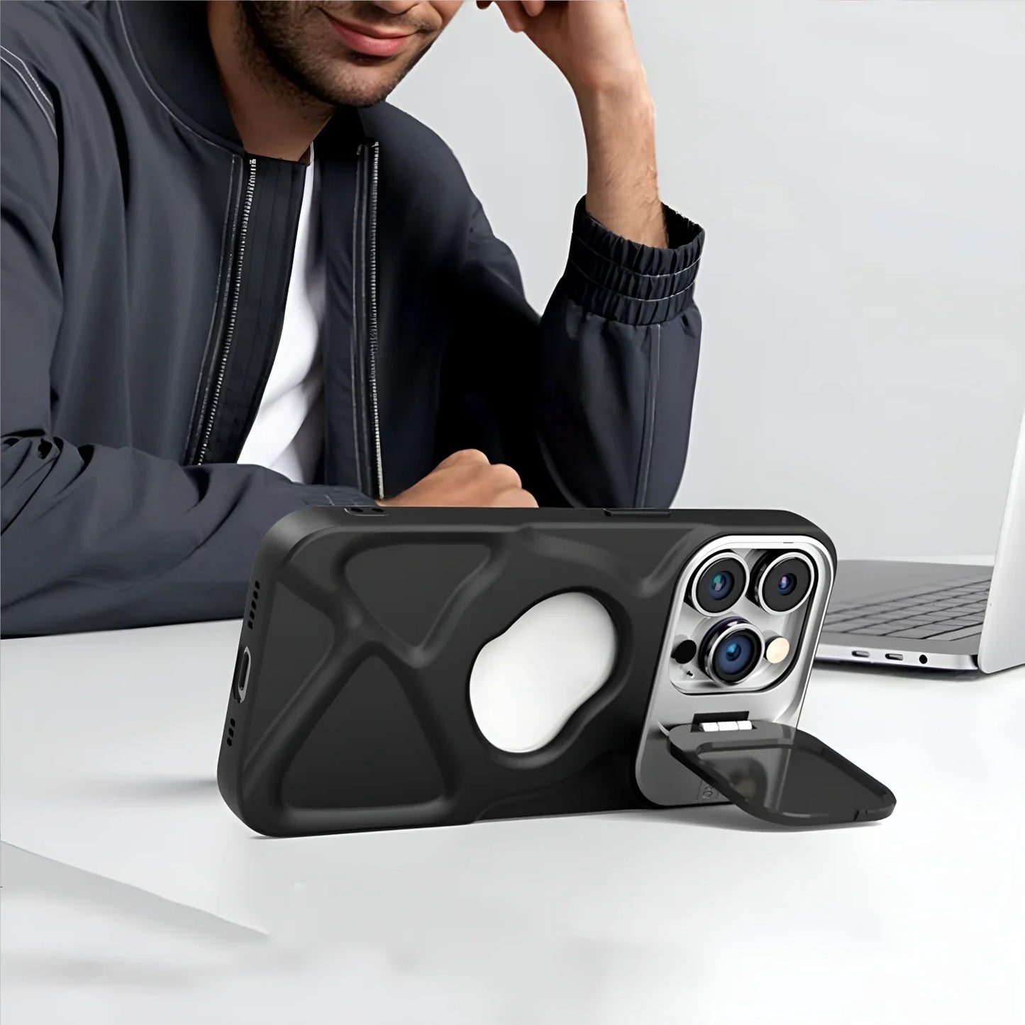 Cam-shield Geometric Pattern Case