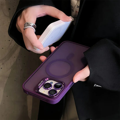 Elegant Metal Bracket Kickstand Case - iPhone 16 Series