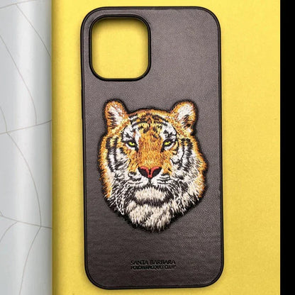 Santa Barbara Leather Tiger Case Cover for Apple iPhone 14 Series